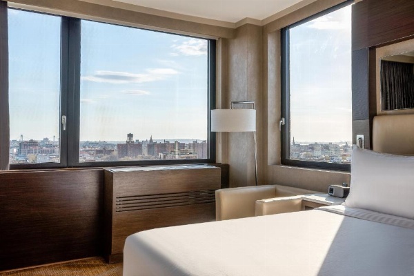 Holiday Inn Brooklyn Downtown image 15